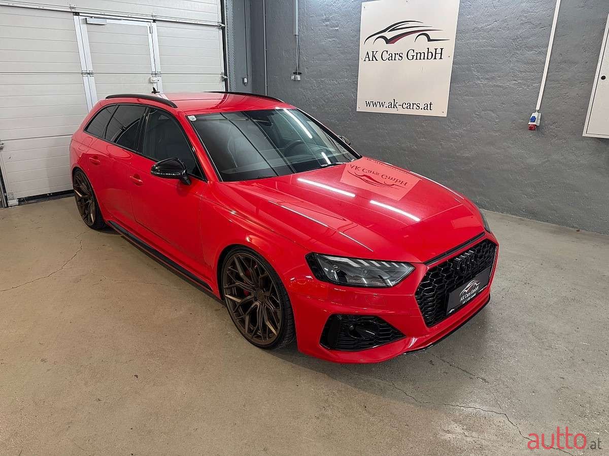 2020' Audi A4 photo #2