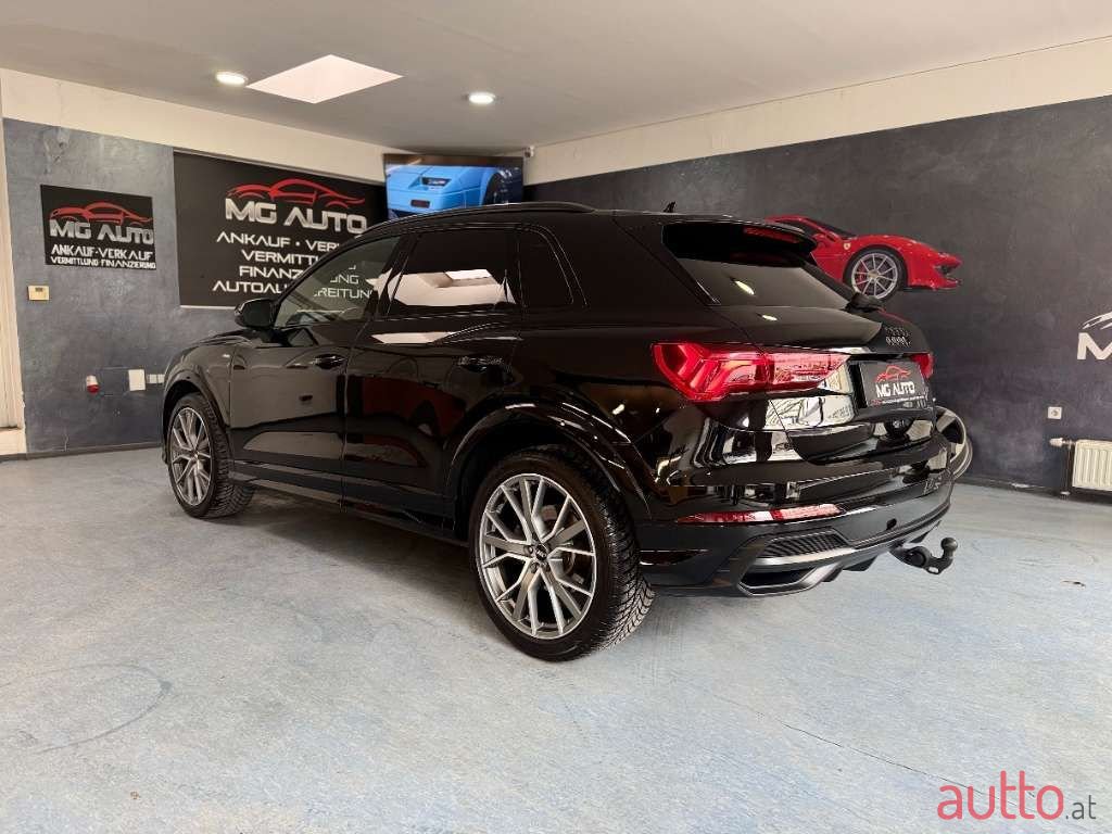 2021' Audi Q3 photo #4