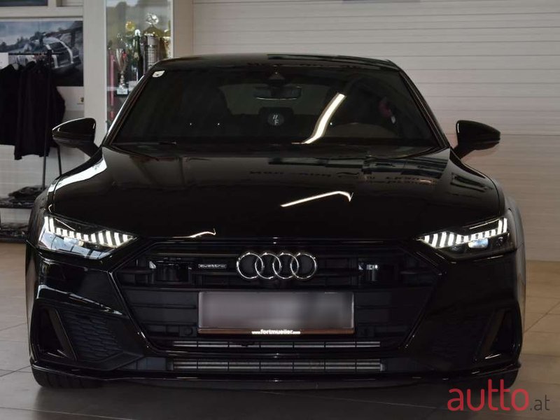 2020' Audi A7 photo #2