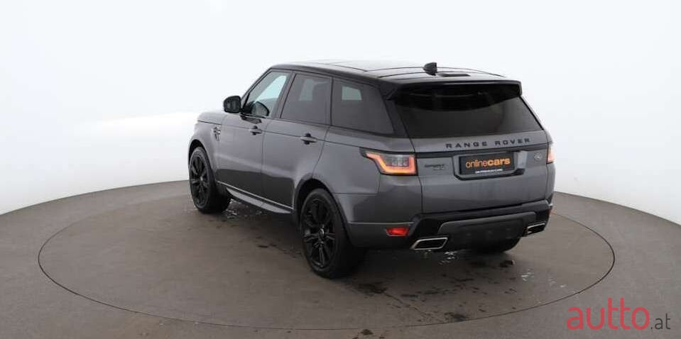 2019' Land Rover Range Rover Sport photo #4