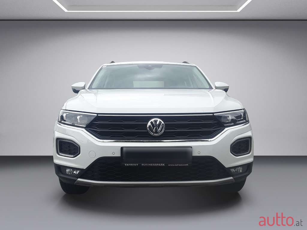 2018' Volkswagen T-Roc photo #3