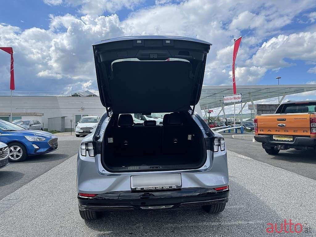 2022' Ford Mustang Mach-E photo #6