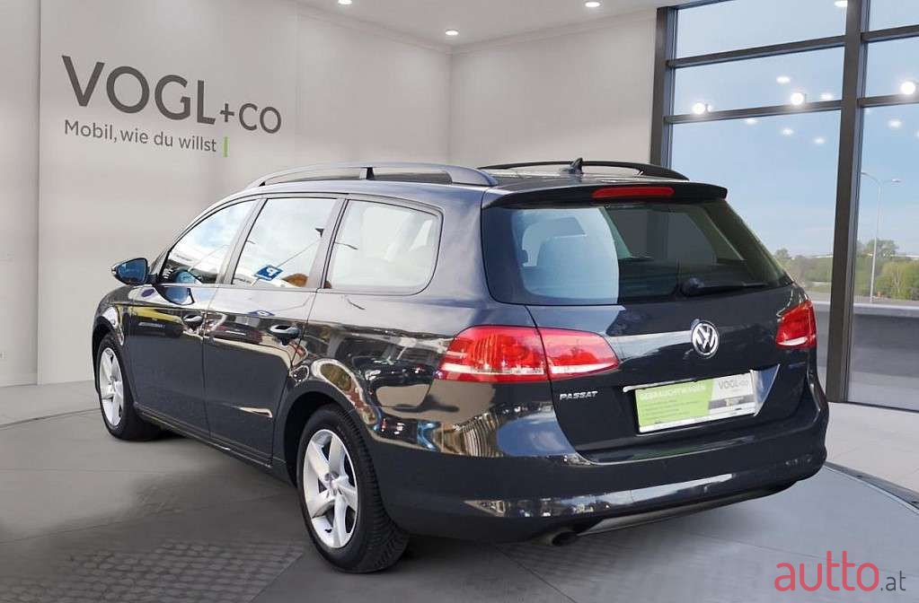 2014' Volkswagen Passat photo #3