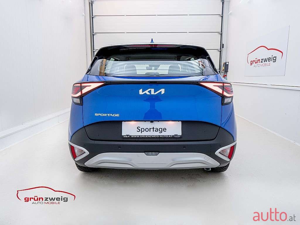 2022' Kia Sportage photo #5