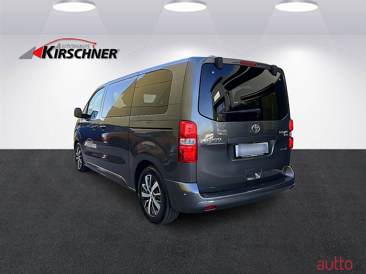 2022' Toyota ProAce photo #3