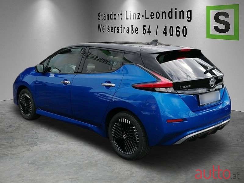2023' Nissan Leaf photo #3