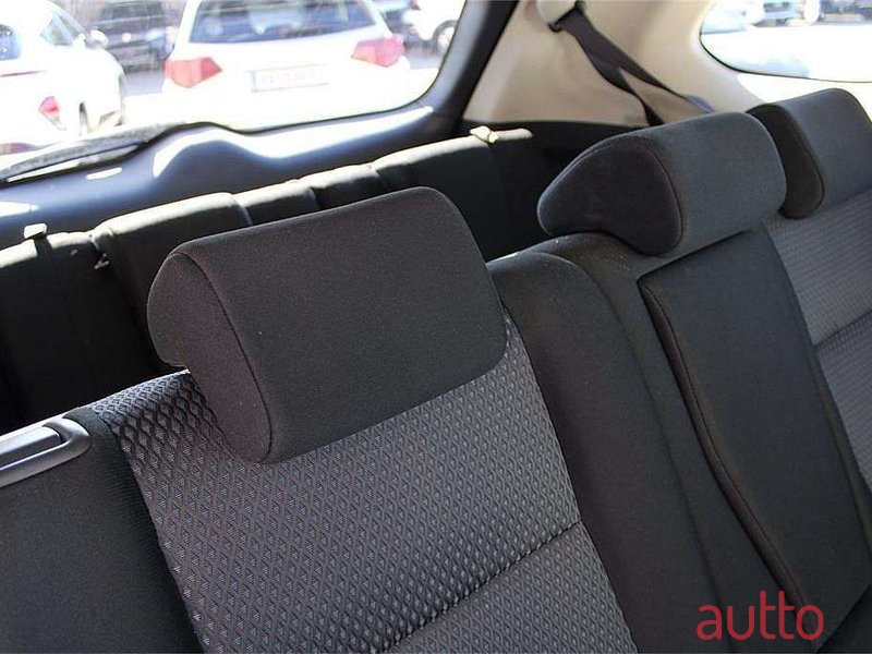 2018' Mitsubishi Outlander photo #3