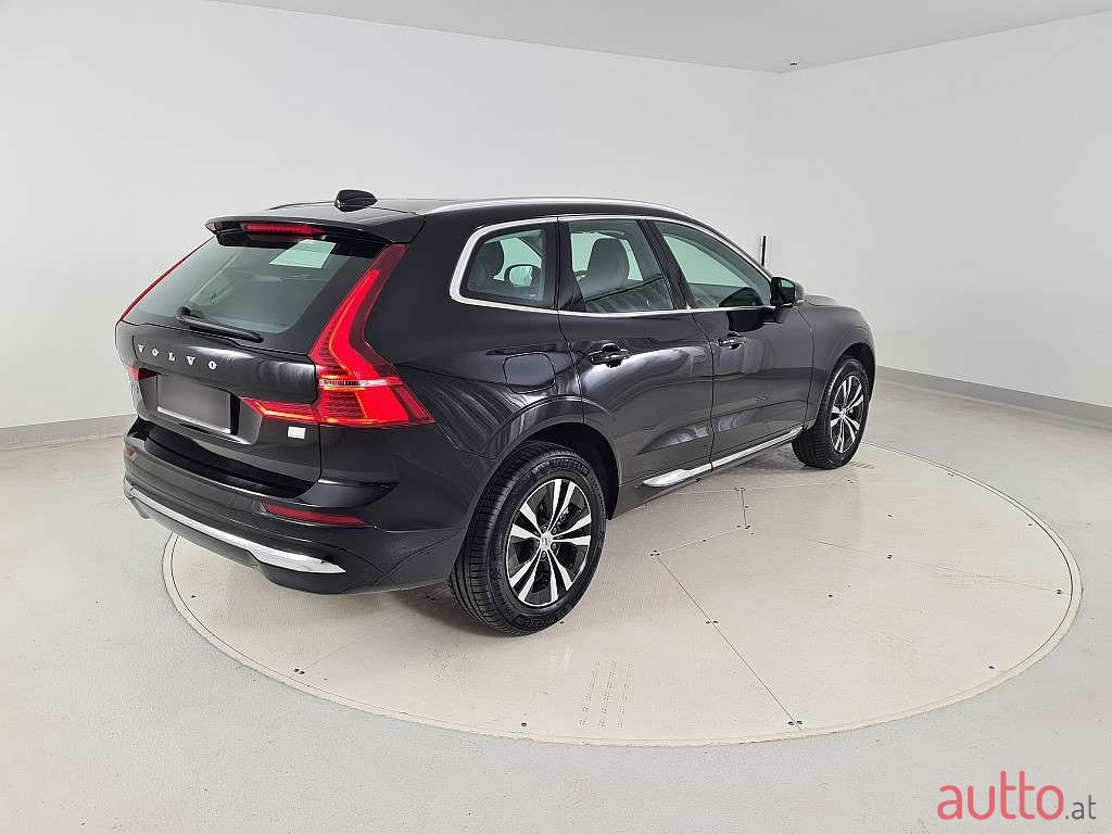 2021' Volvo XC60 photo #4