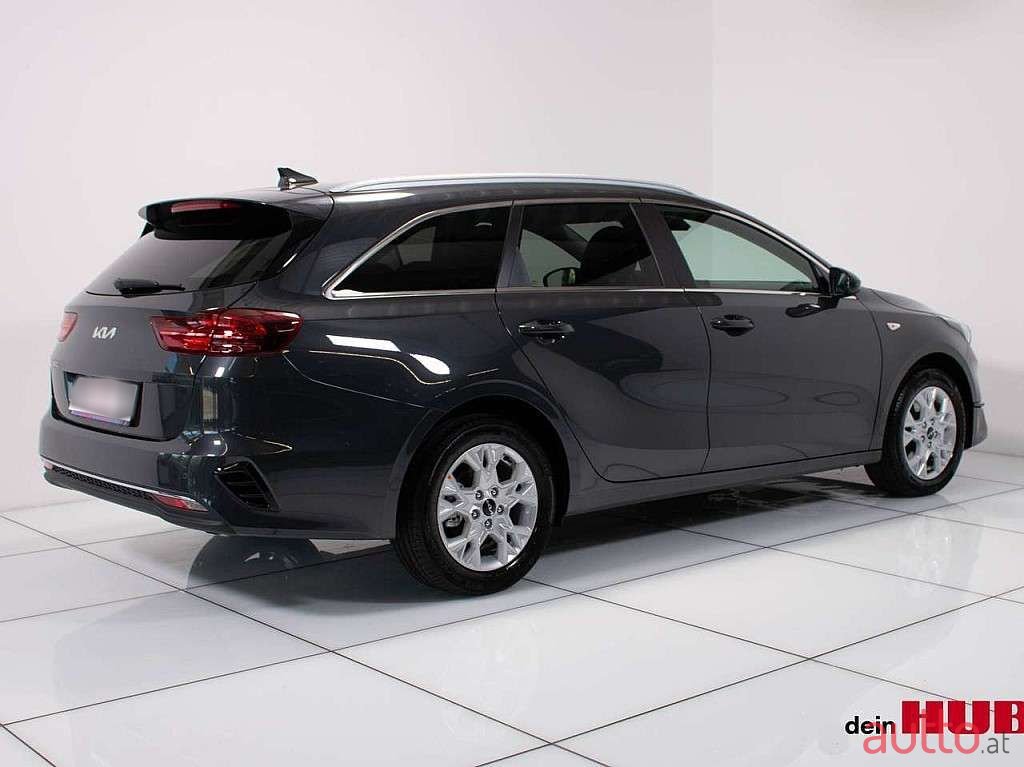 2023' Kia Ceed photo #4