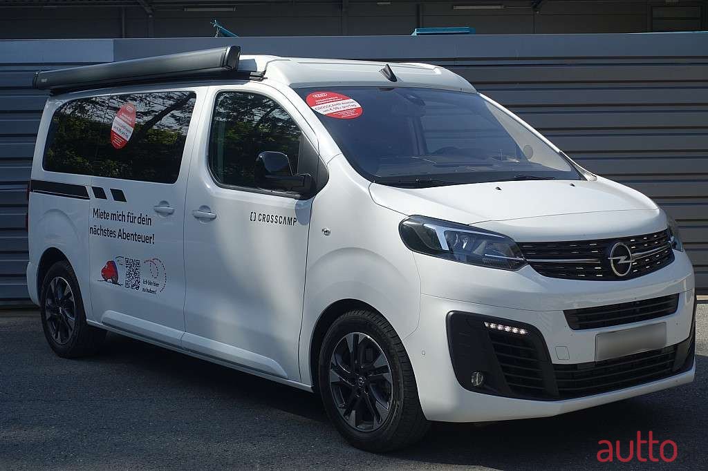 2022' Opel Zafira photo #5
