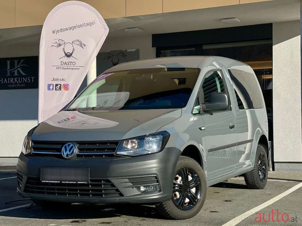 2015' Volkswagen Caddy photo #1