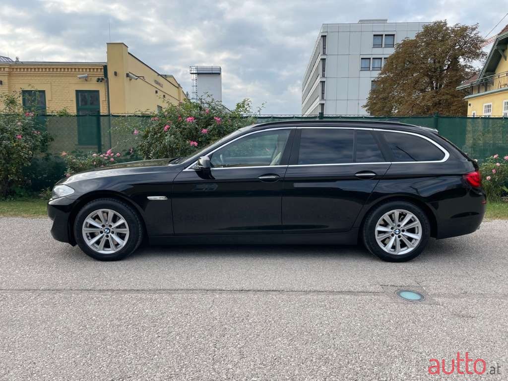 2013' BMW 5Er-Reihe photo #6