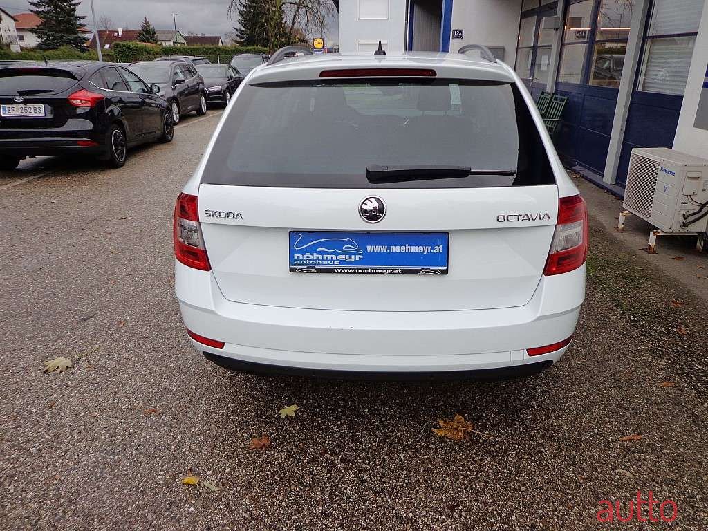 2018' Skoda Octavia photo #3