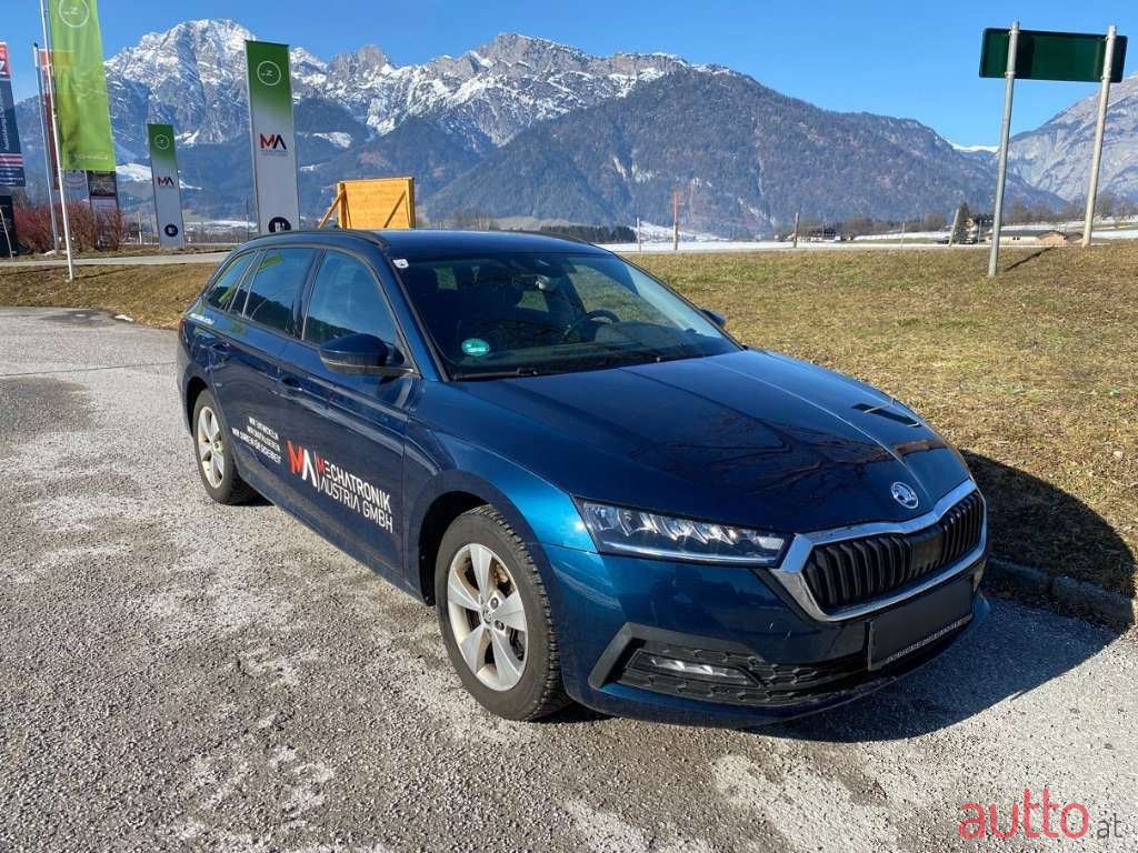2022' Skoda Octavia photo #6