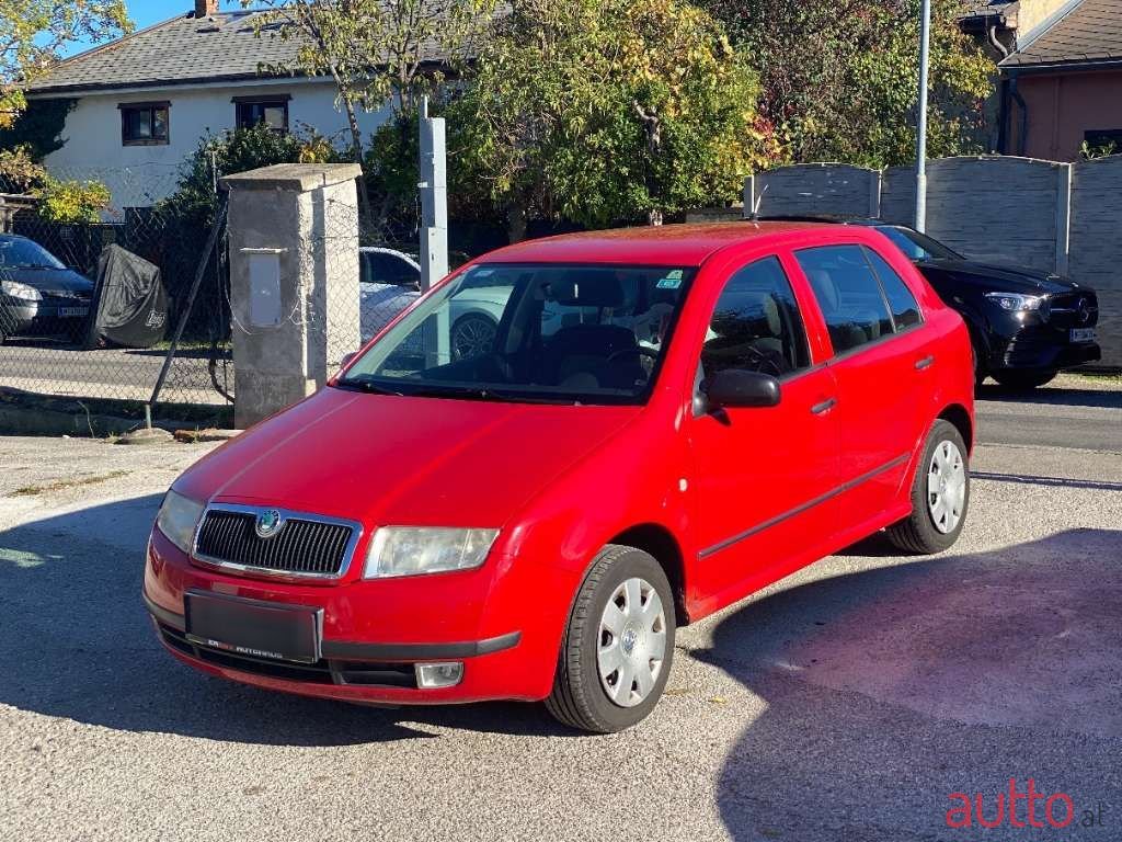 2004' Skoda Fabia photo #1