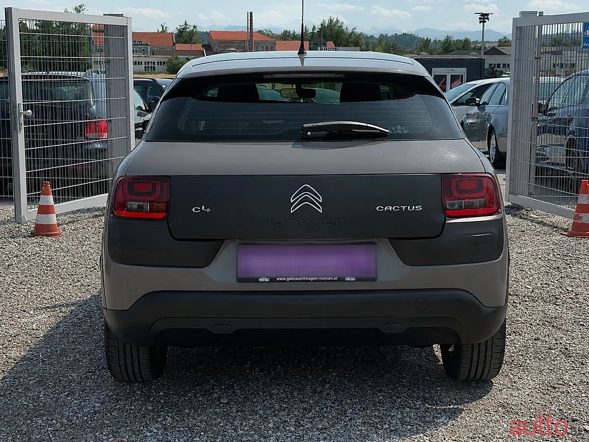 2016' Citroen C4 Cactus photo #5
