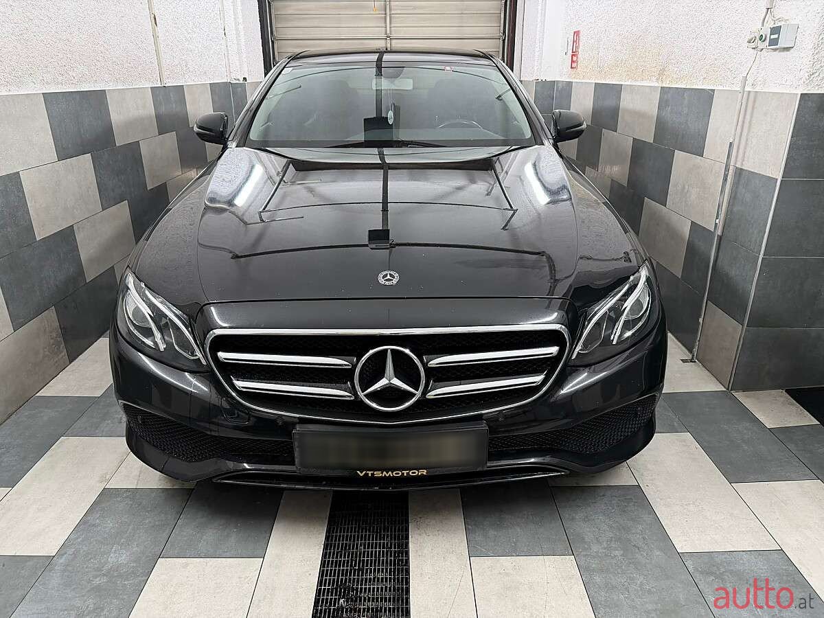 2017' Mercedes-Benz E-Klasse photo #1