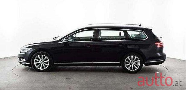 2016' Volkswagen Passat photo #1