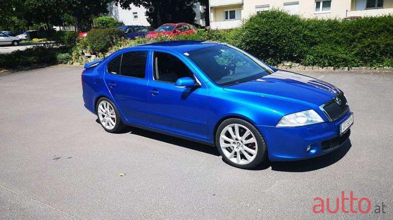 2007' Skoda Octavia photo #1