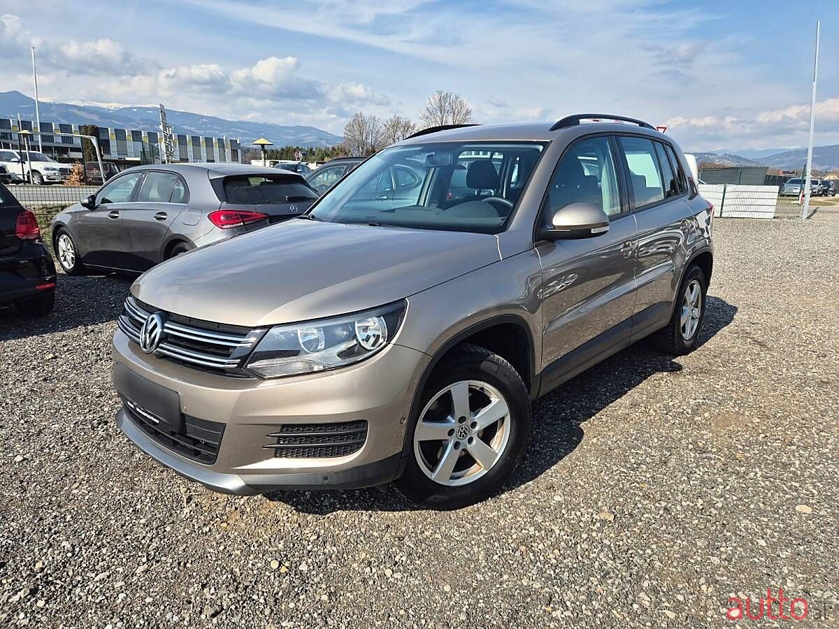2014' Volkswagen Tiguan photo #5