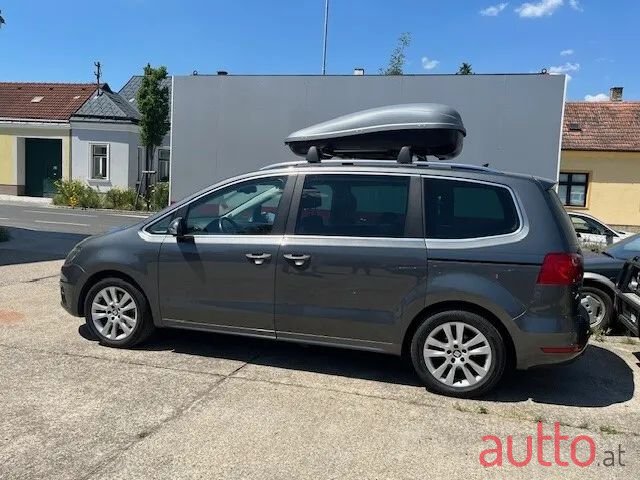 2014' SEAT Alhambra photo #2