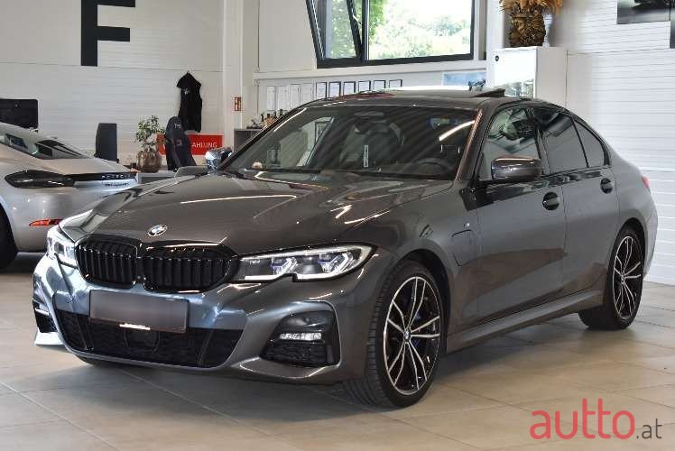 2021' BMW 3Er-Reihe photo #4
