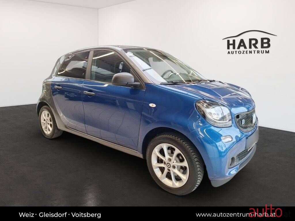 2021' Smart Forfour photo #5