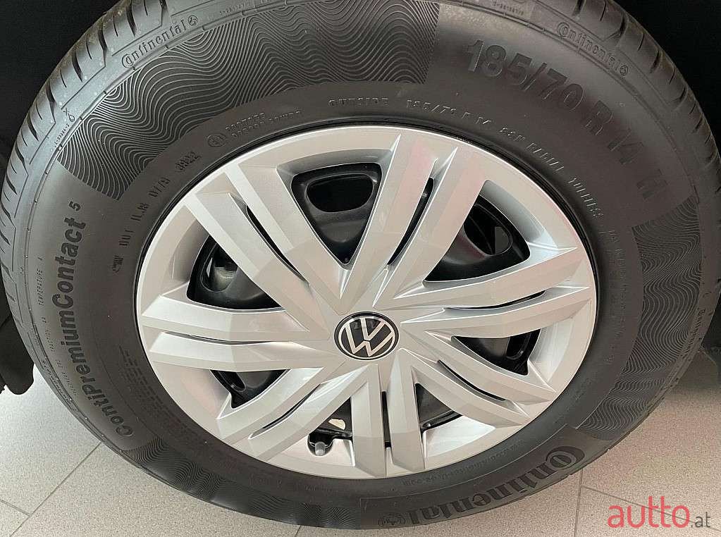 2023' Volkswagen Polo photo #3