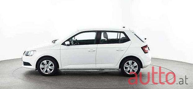2016' Skoda Fabia photo #1