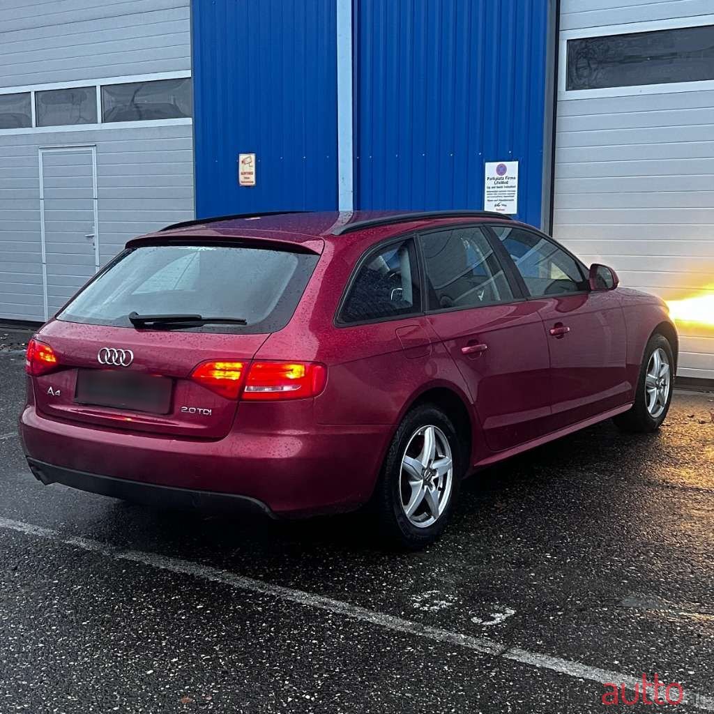 2009' Audi A4 photo #3