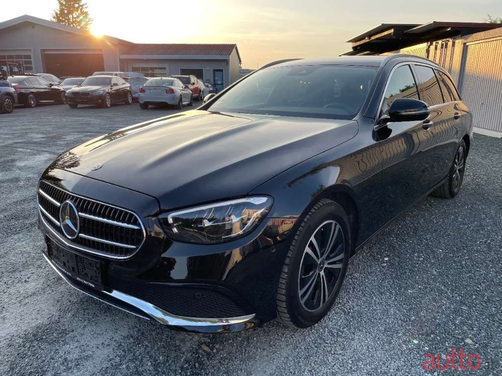 2021' Mercedes-Benz E-Klasse photo #3