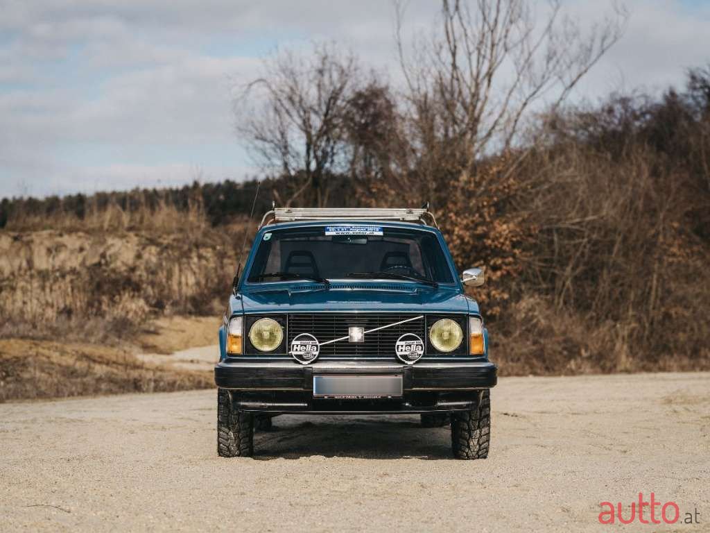1975' Volvo Serie 200 photo #3