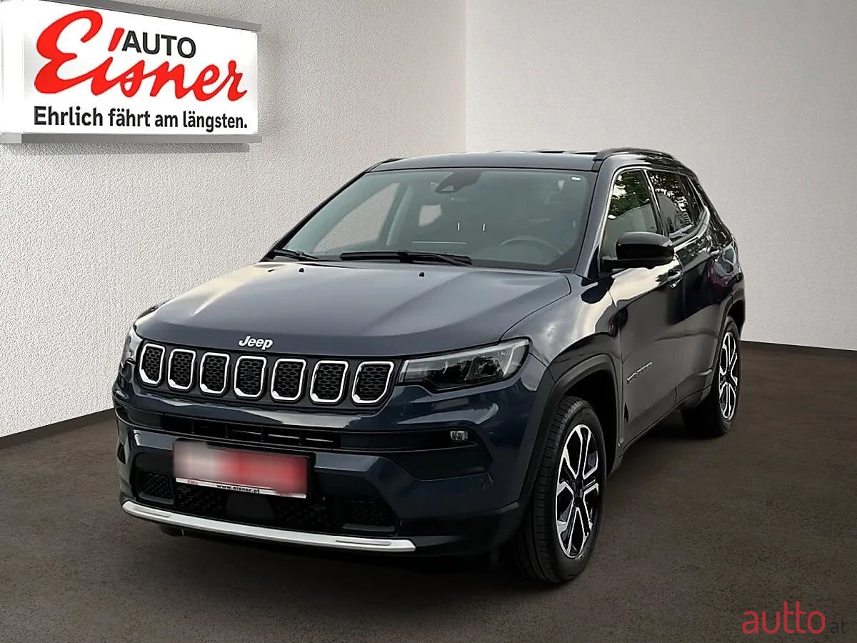 2023' Jeep Compass photo #1