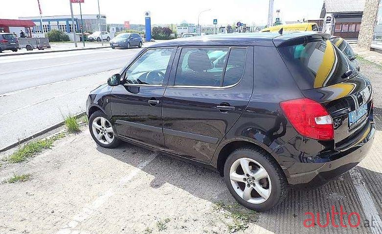 2010' Skoda Fabia photo #1