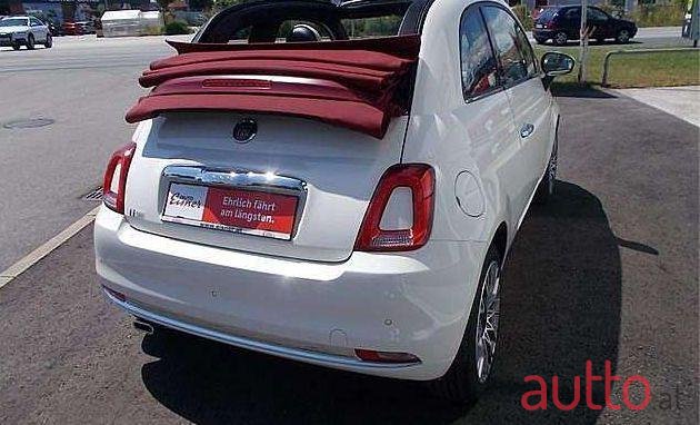 2019' Fiat 500C photo #1