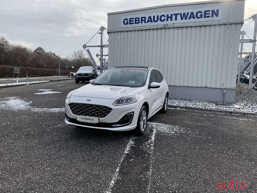 2022' Ford Kuga photo #2