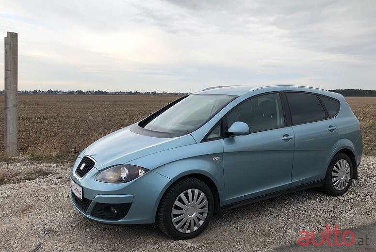 2009' SEAT Altea Xl photo #1