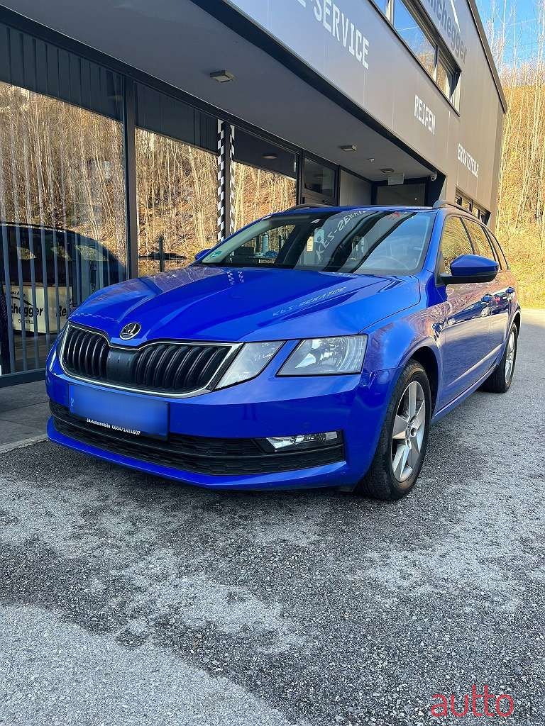 2019' Skoda Octavia photo #1