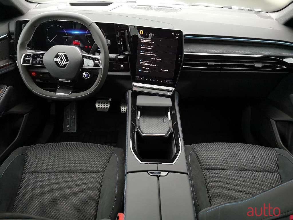 2022' Renault Austral photo #4