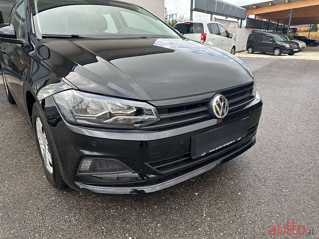 2020' Volkswagen Polo photo #2