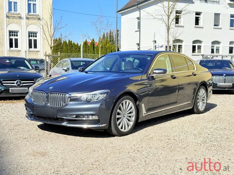 2017' BMW 7Er-Reihe photo #3