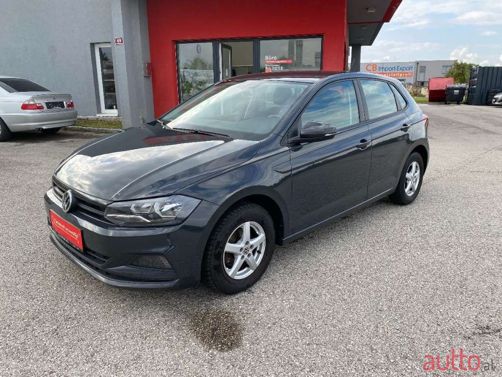 2018' Volkswagen Polo photo #1