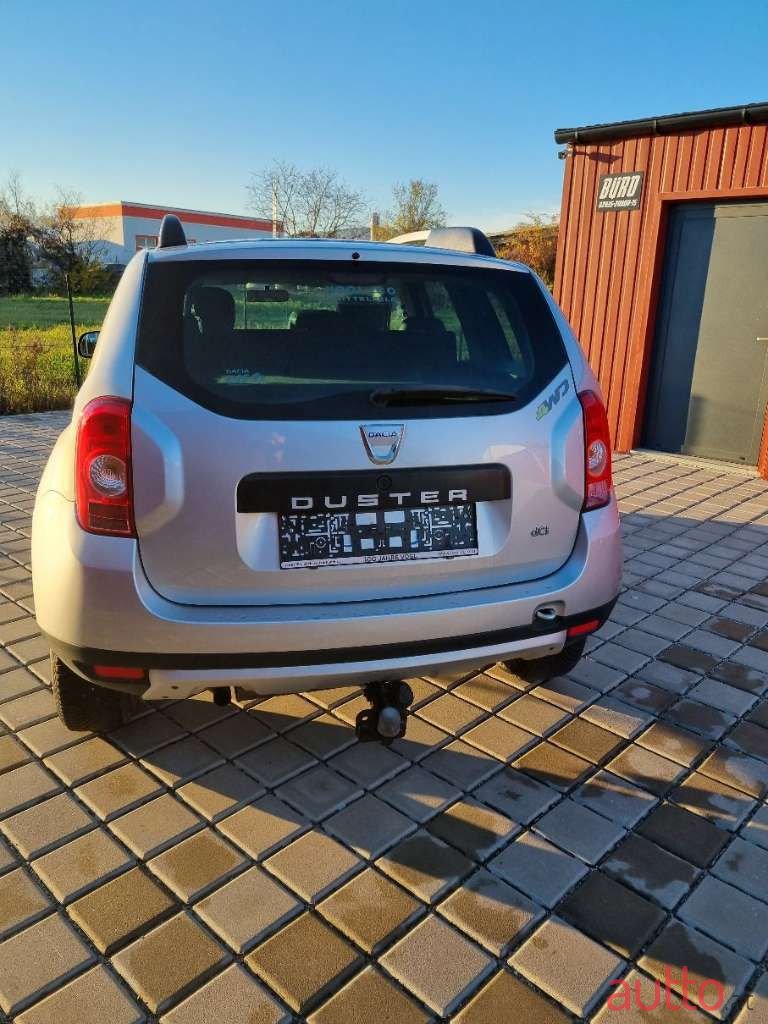 2010' Dacia Duster photo #4