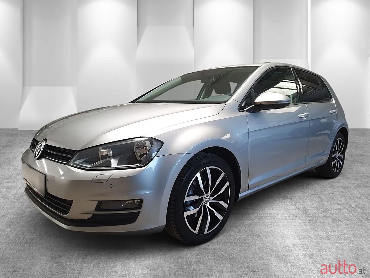 2013' Volkswagen Golf photo #4