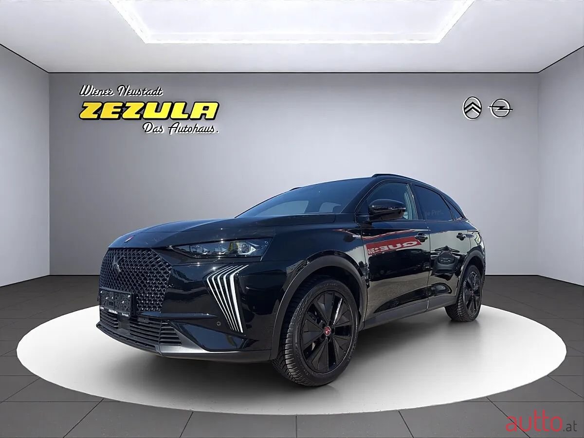 2024' DS Automobiles DS 7 Crossback photo #1