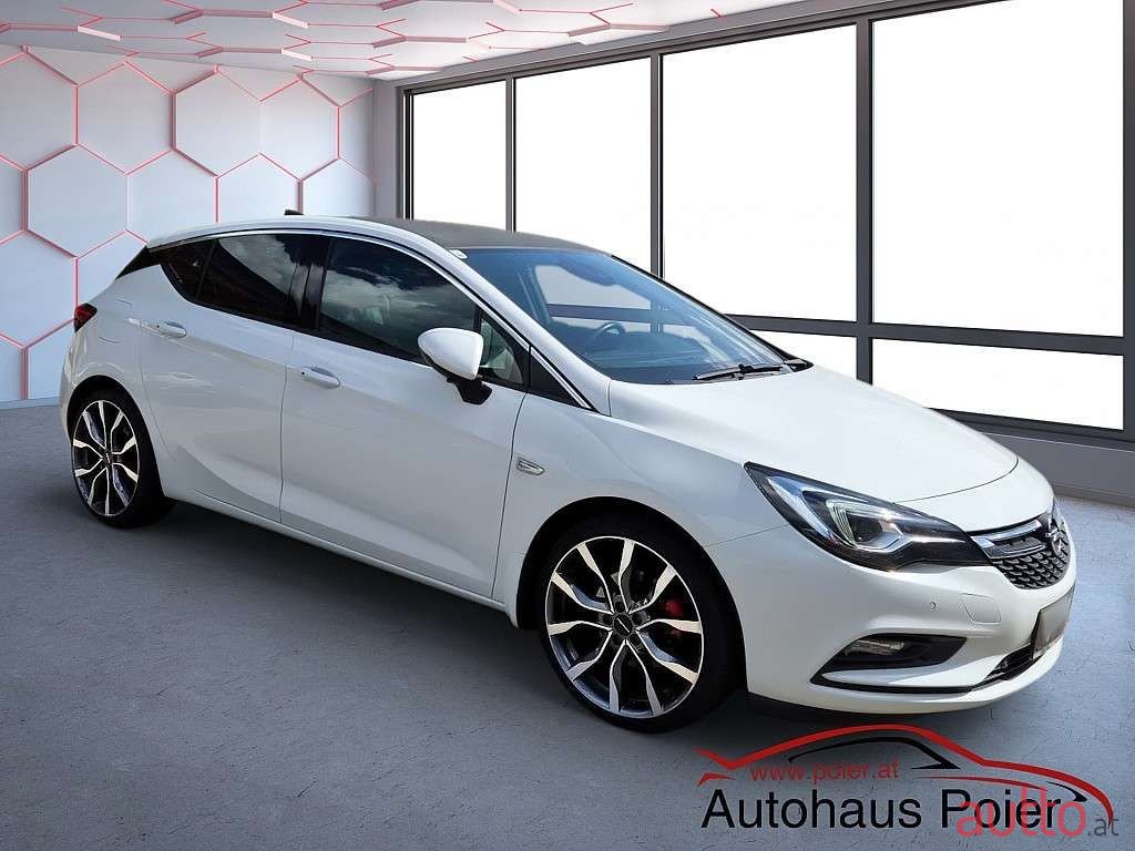 2016' Opel Astra photo #2