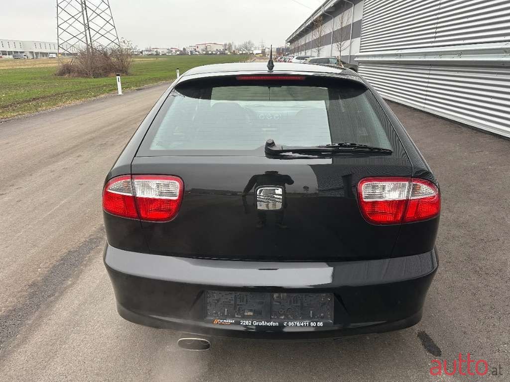 2003' SEAT Leon photo #6