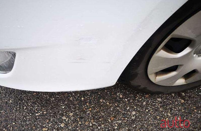 2012' Opel Astra photo #1