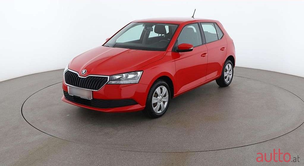 2020' Skoda Fabia photo #1