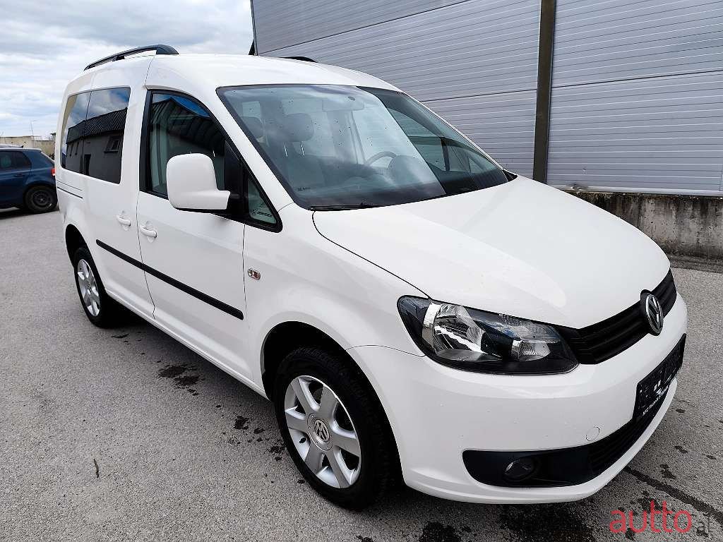 2014' Volkswagen Caddy photo #2